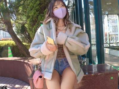 【流川夕】顔面偏差値SSSの22歳GAL女子が白ブーツ装着の脇見せ脇舐められハメやベロチューハメで結合するエッチ動画！_の画像