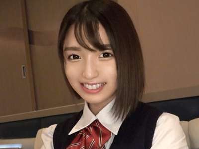 ルックス良好で黒タイツ美脚スリム体型の1●歳シロウト女子校生が円光フェラしてパコパコ激ハメバックで結合するエッチ動画！_の画像