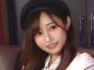 【カラオケ合コン】エロカワイイ20歳シロウト女子大生がフェラして声我慢♥ロデオ盗撮ハメで結合するエッチ動画！_の画像